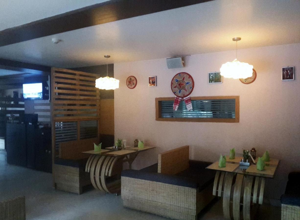 Hotel Rains Inn Guwahati Exterior foto